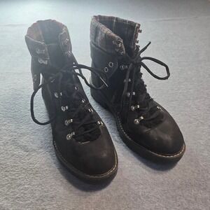 Time and Tru Womens Black Hiking Combat Boots Plaid Cuff Memory Foam Size 9